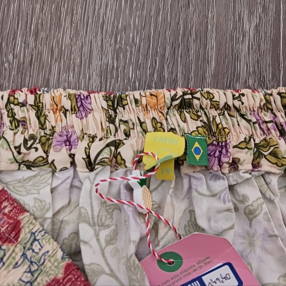 Farm Rio Crop puff sleeve top NWT - Picture 3 of 5